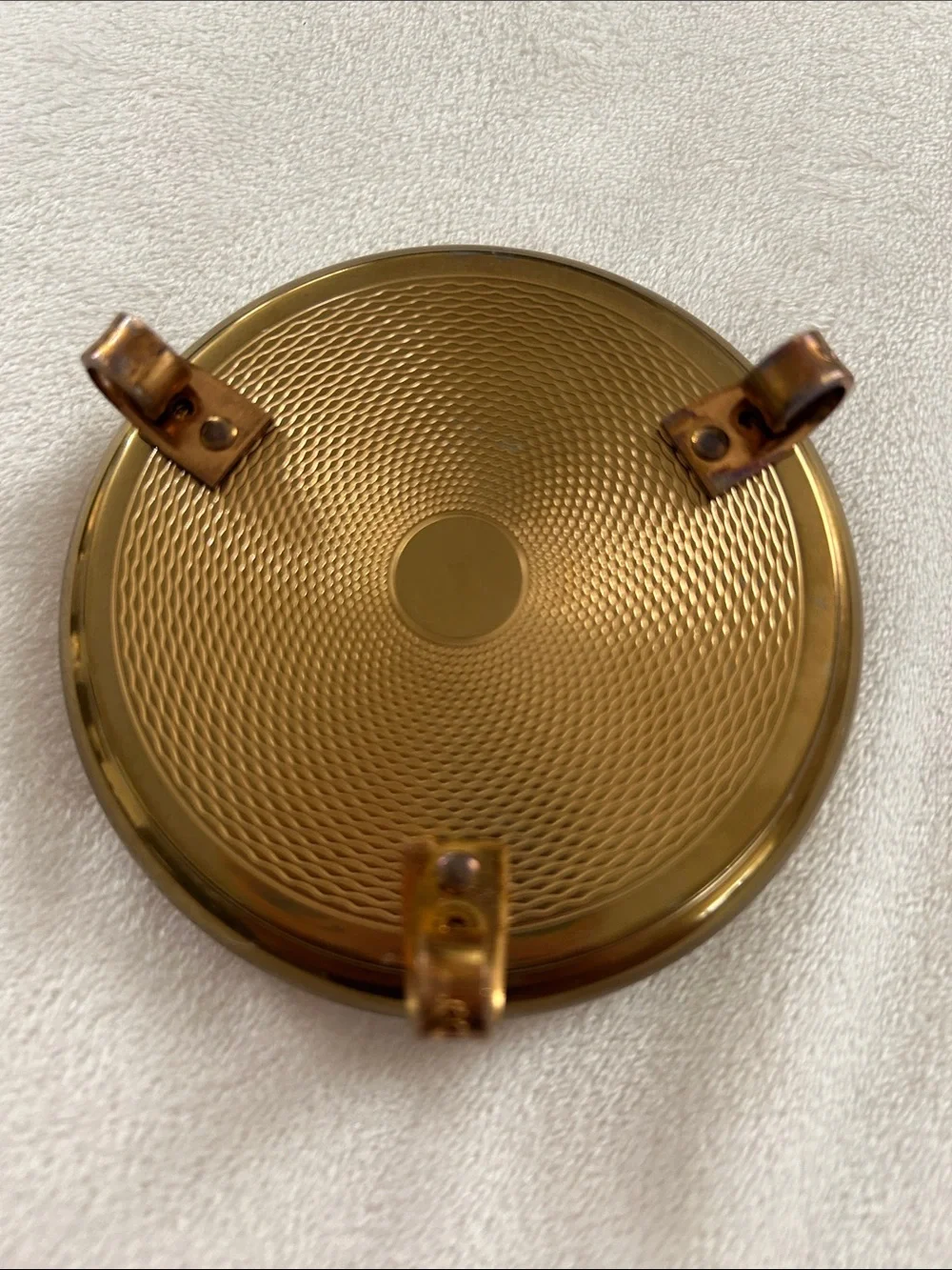 N/A vintage round